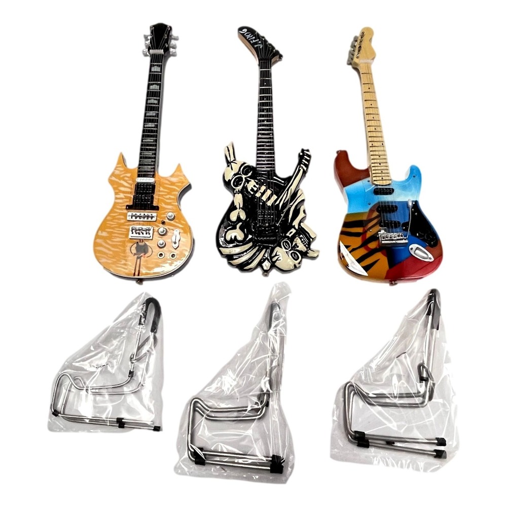 Miniature Guitars Lot 3 Approx 9.5 inch tall with stands‎ Dollhouse
